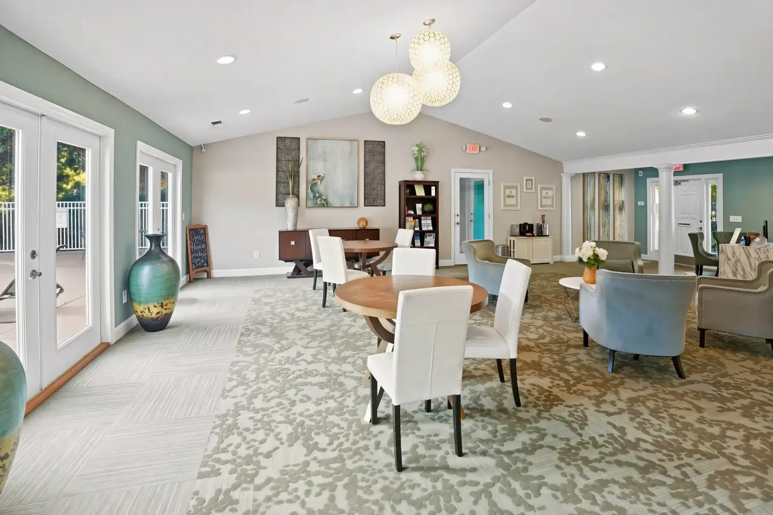 Clemson ridge apartments seneca clubhouse( )